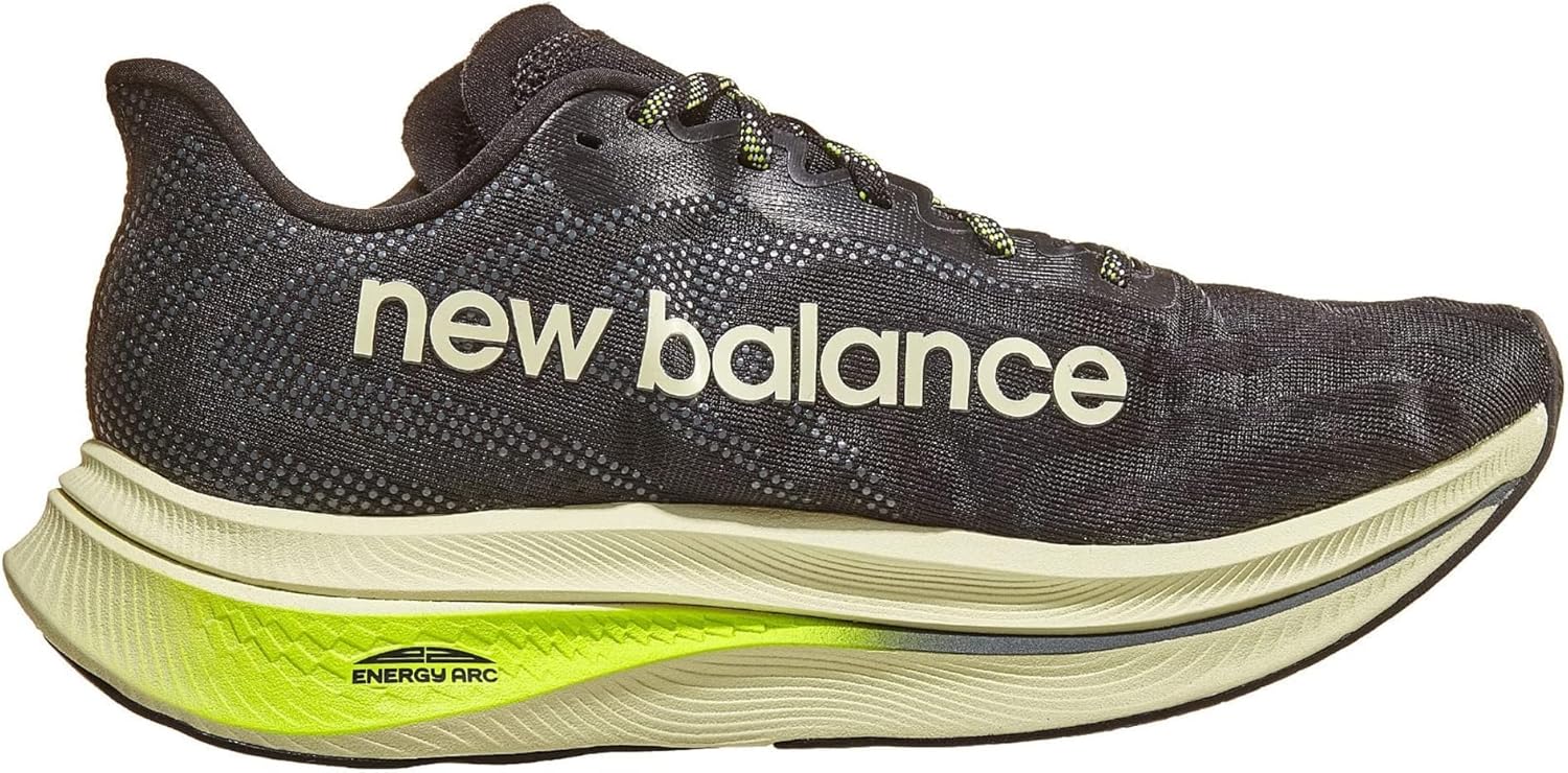 スパイク・シューズ FuelCell SuperComp Trainer V2 送料関税込☆ランニングシューズ FuelCell SuperComp Trainer v2